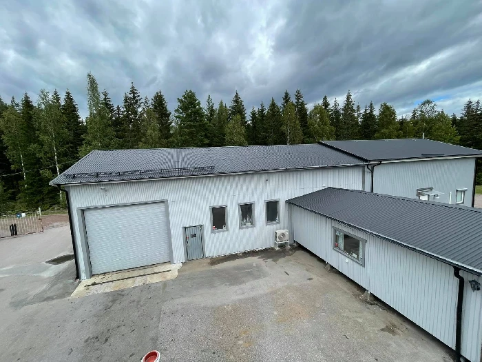 Professionell takmålning utförd av Takexperterna